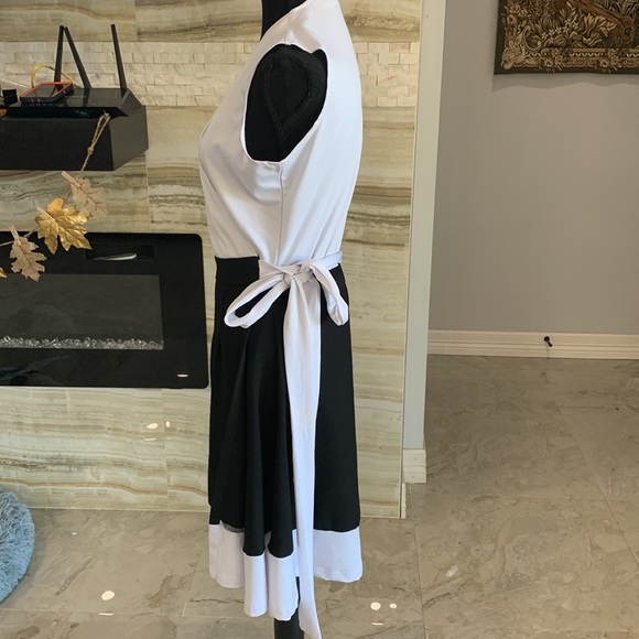 Women’s Wendy Williams Size M Wrap Around Dress. - Picture 4 of 13